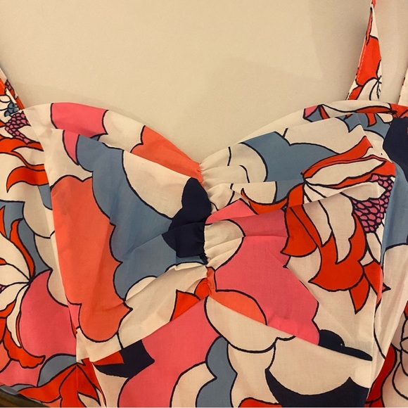 NWT ModCloth x Barbie Small Retro Floral Romper - Picture 7 of 16